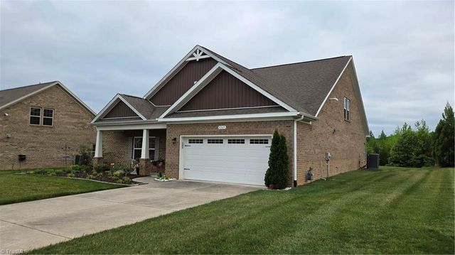 8365 Tralee Road, Clemmons, NC 27012