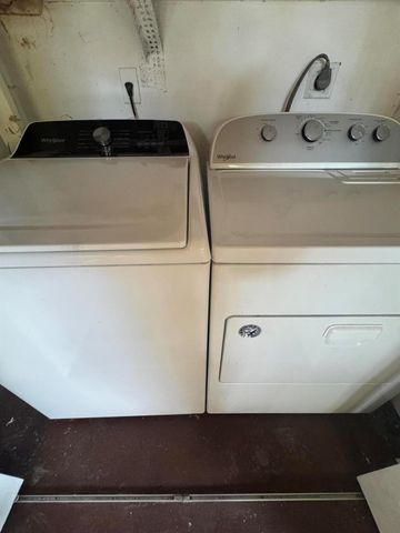 3662 SW 59th Avenue 2, Davie, FL 33314