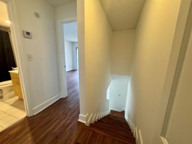 3662 SW 59th Avenue 2, Davie, FL 33314