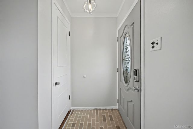 8031 Pardee Road, Taylor, MI 48180