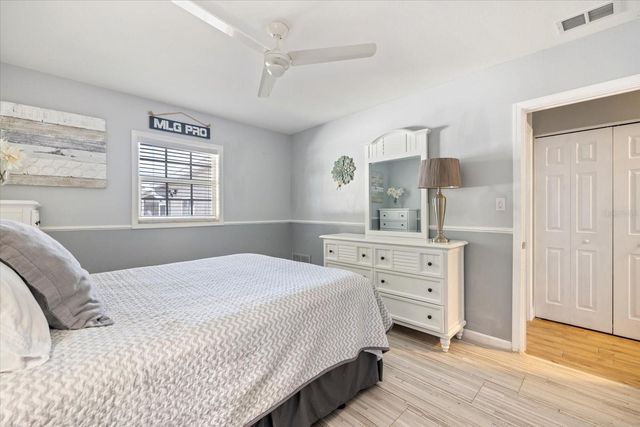 117 AURORA STREET E, Venice, FL 34285