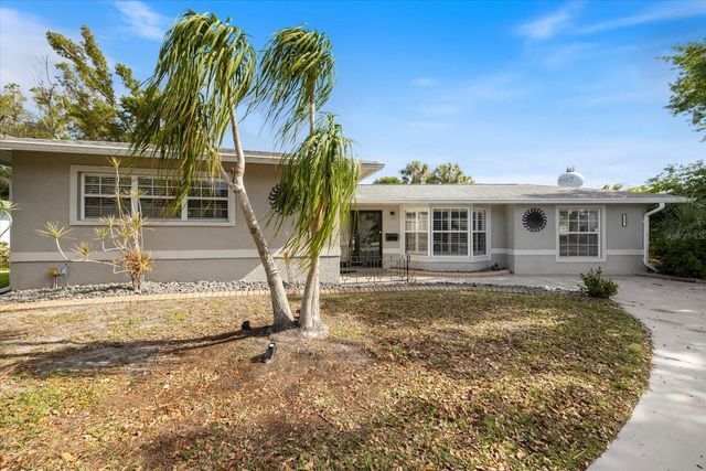 117 AURORA STREET E, Venice, FL 34285