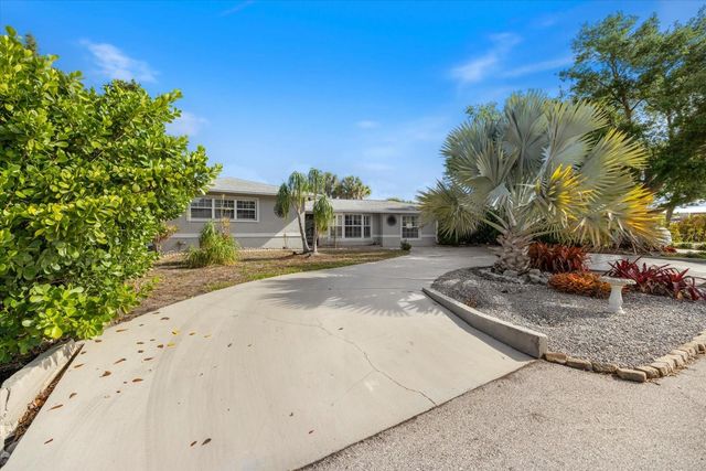 117 AURORA STREET E, Venice, FL 34285