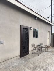 3229 Locust Avenue 1/2, Long Beach, CA 90807