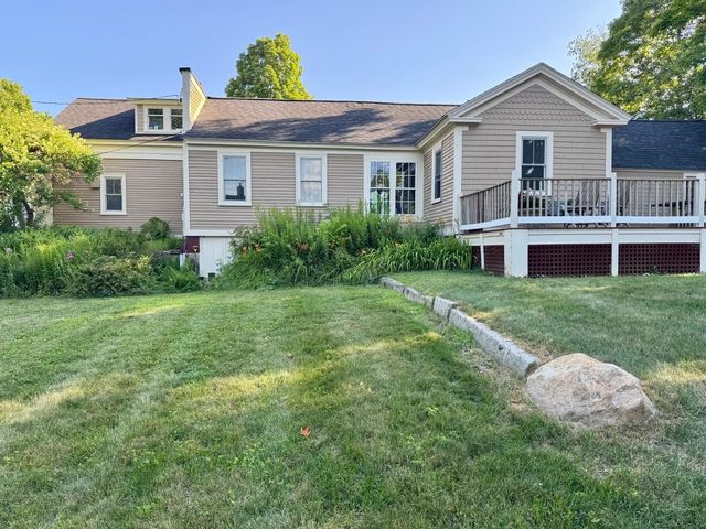 21 Linden Street, Somersworth, NH 03878