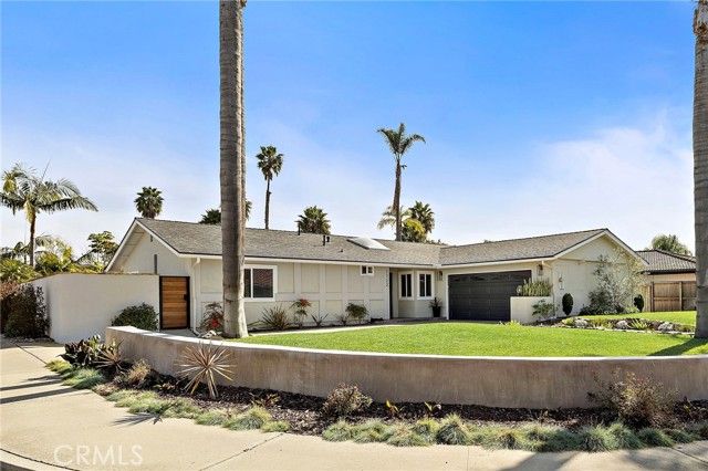 7722 Anillo Way, Carlsbad, CA 92009