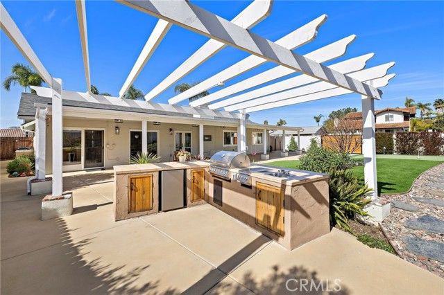 7722 Anillo Way, Carlsbad, CA 92009