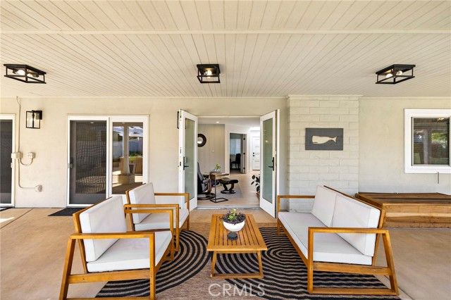 7722 Anillo Way, Carlsbad, CA 92009