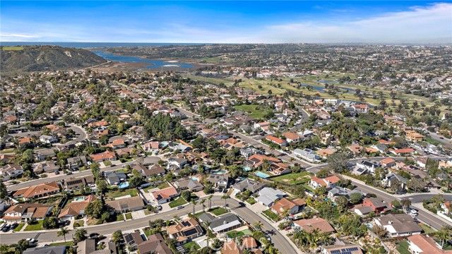 7722 Anillo Way, Carlsbad, CA 92009