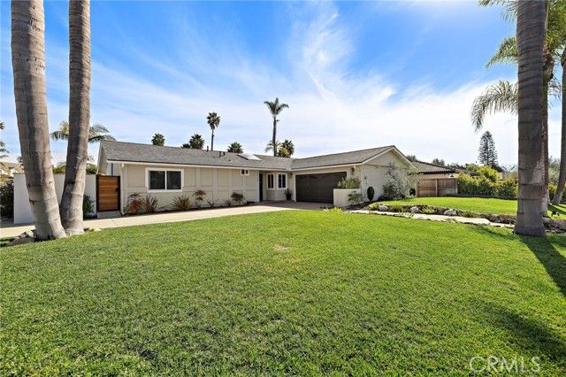 7722 Anillo Way, Carlsbad, CA 92009