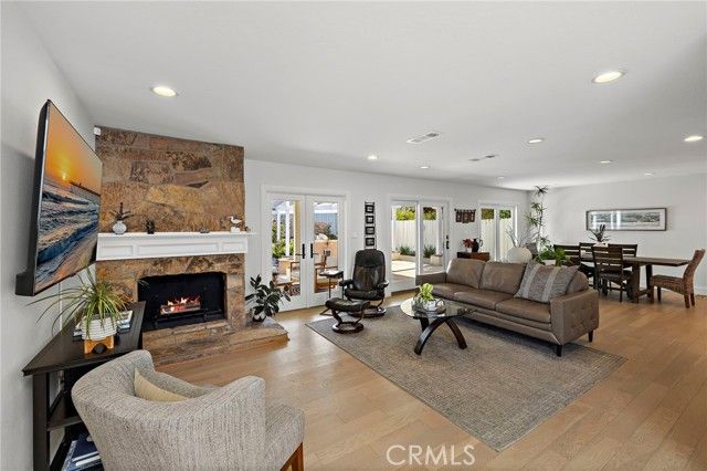 7722 Anillo Way, Carlsbad, CA 92009