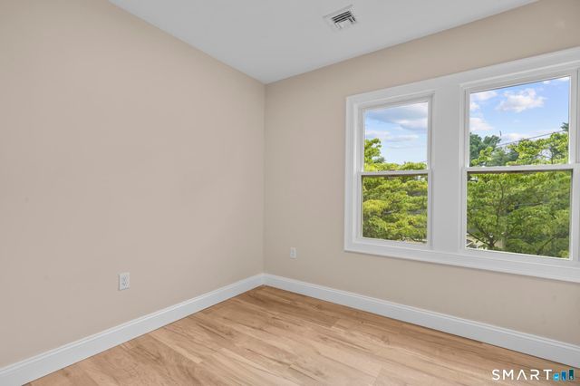 100 Atwood Avenue, Waterbury, CT 06705