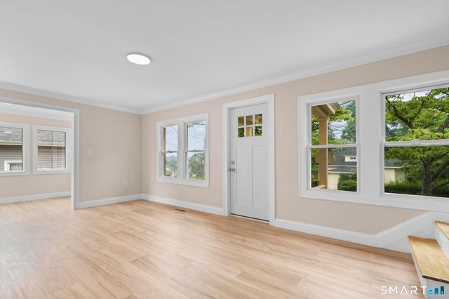 100 Atwood Avenue, Waterbury, CT 06705