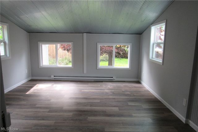 216 S Eagle Street, Geneva, OH 44041