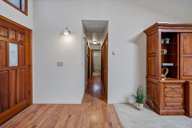 19555 Chaparral Cir, Penn Valley, CA 95946