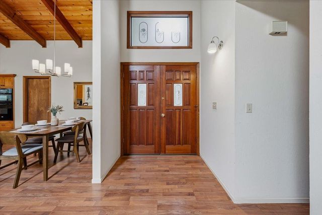 19555 Chaparral Cir, Penn Valley, CA 95946