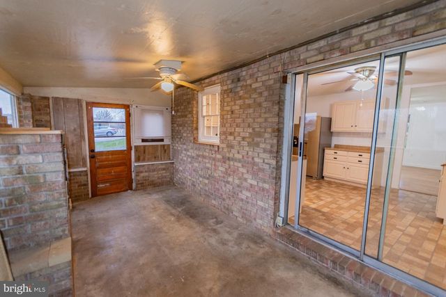 602 N. REYMANN ST, Ranson, WV 25438