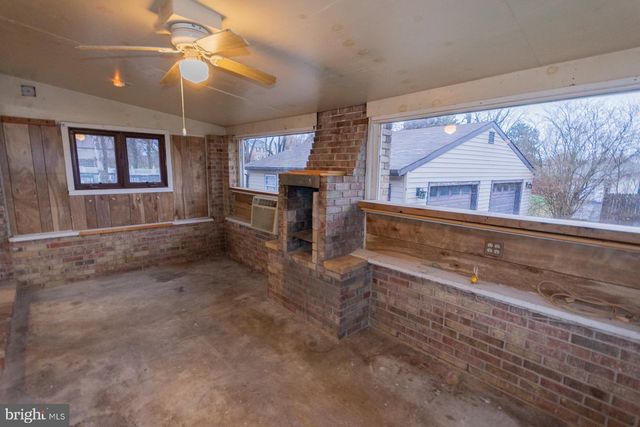 602 N. REYMANN ST, Ranson, WV 25438