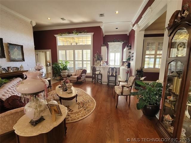 107 N J Street, Eufaula, OK 74432