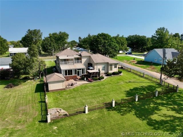 107 N J Street, Eufaula, OK 74432