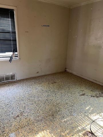 20202 Westphalia Street, Detroit, MI 48205