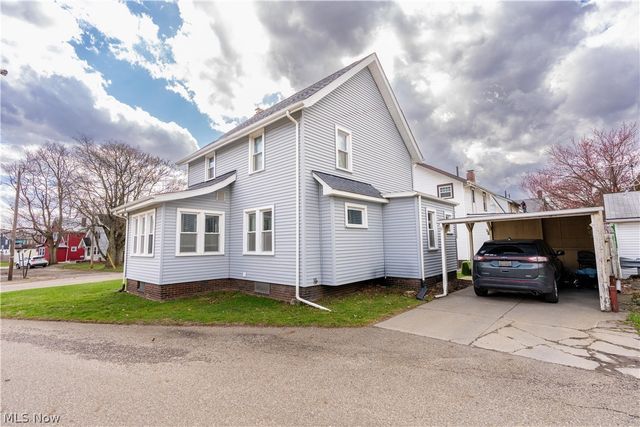 1421 Ferndale Road NW, Canton, OH 44709