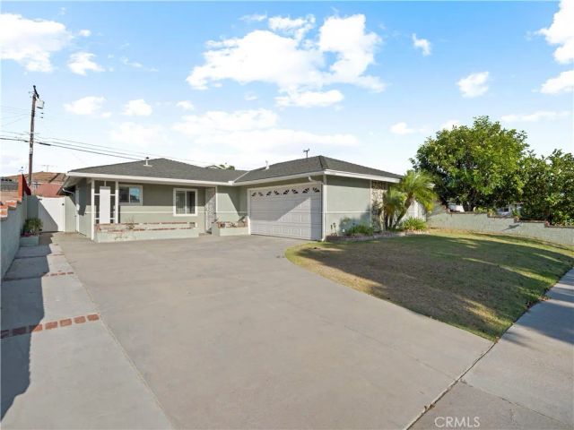 19102 Enslow, Carson, CA 90746