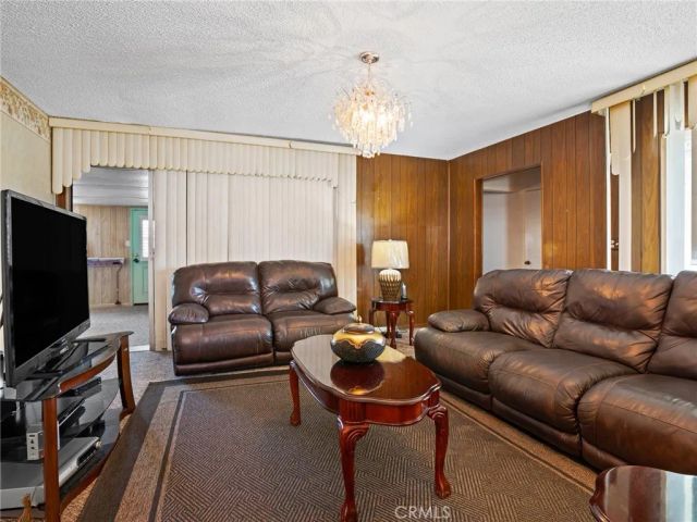 19102 Enslow, Carson, CA 90746