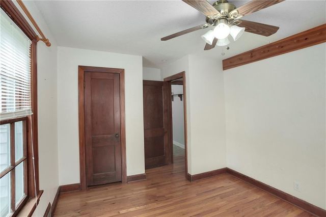 1123 S Liberty Street, Independence, MO 64050