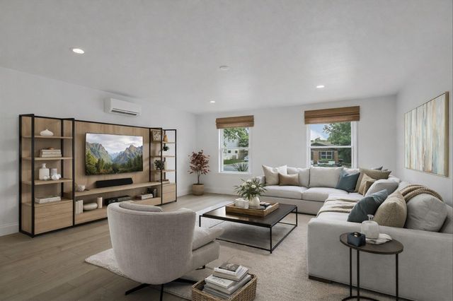 2605 Loyola LN, Austin, TX 78723