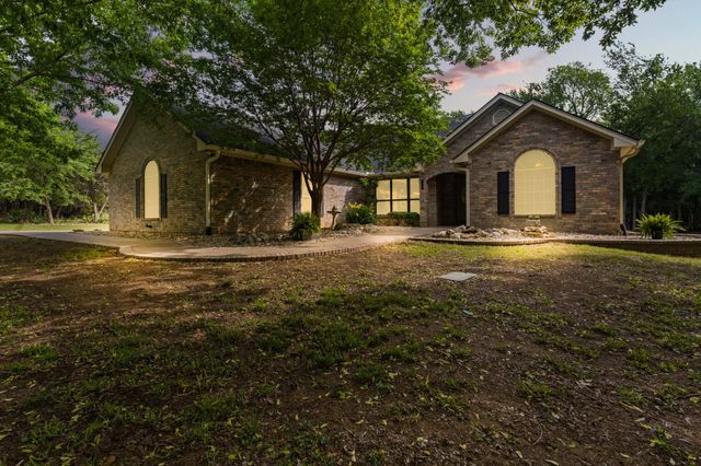 12041 Shady Creek Drive, Whitney, TX 76692