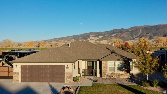 3678 N MONARCH DR, Cedar City, UT 84721