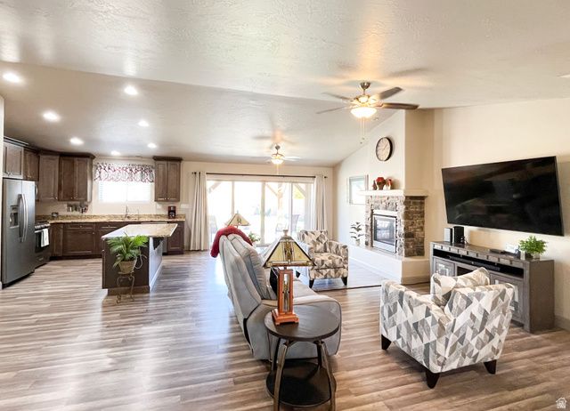 3678 N MONARCH DR, Cedar City, UT 84721