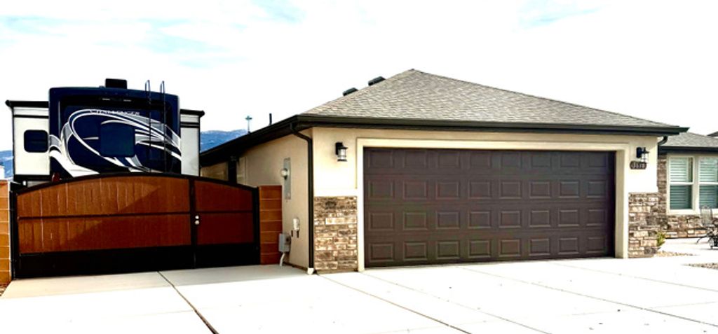 3678 N MONARCH DR, Cedar City, UT 84721