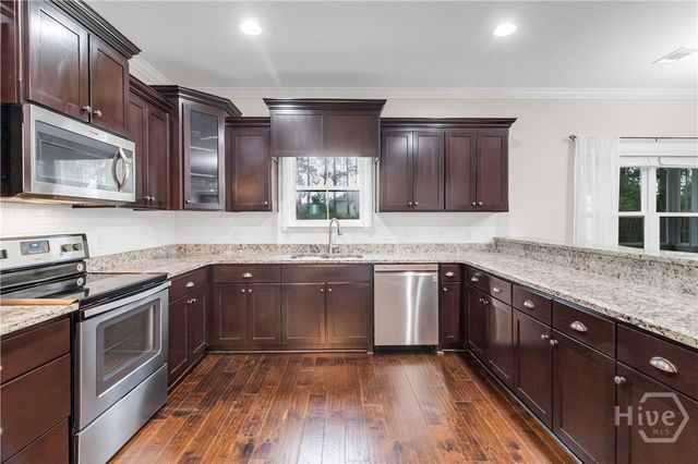 275 Wicklow Drive, Richmond Hill, GA 31324