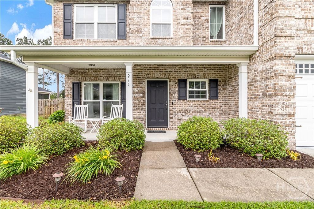 Image 3 of property listing at 275 Wicklow Drive, Richmond Hill, GA 31324