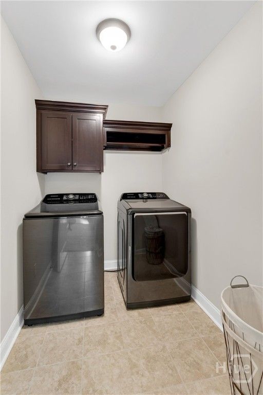 Image 32 of property listing at 275 Wicklow Drive, Richmond Hill, GA 31324