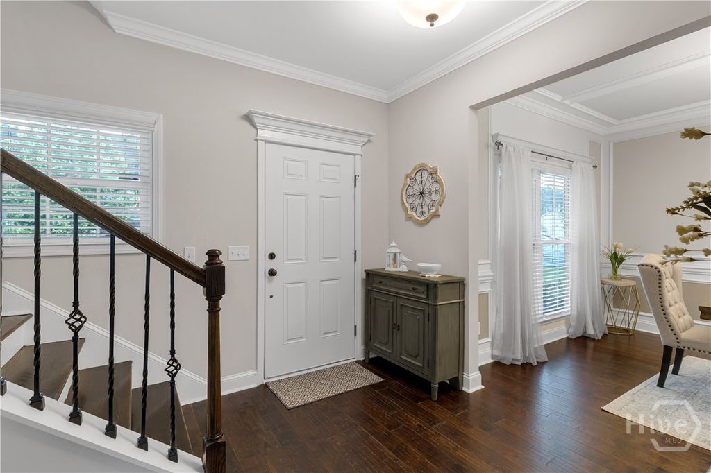 Image 4 of property listing at 275 Wicklow Drive, Richmond Hill, GA 31324