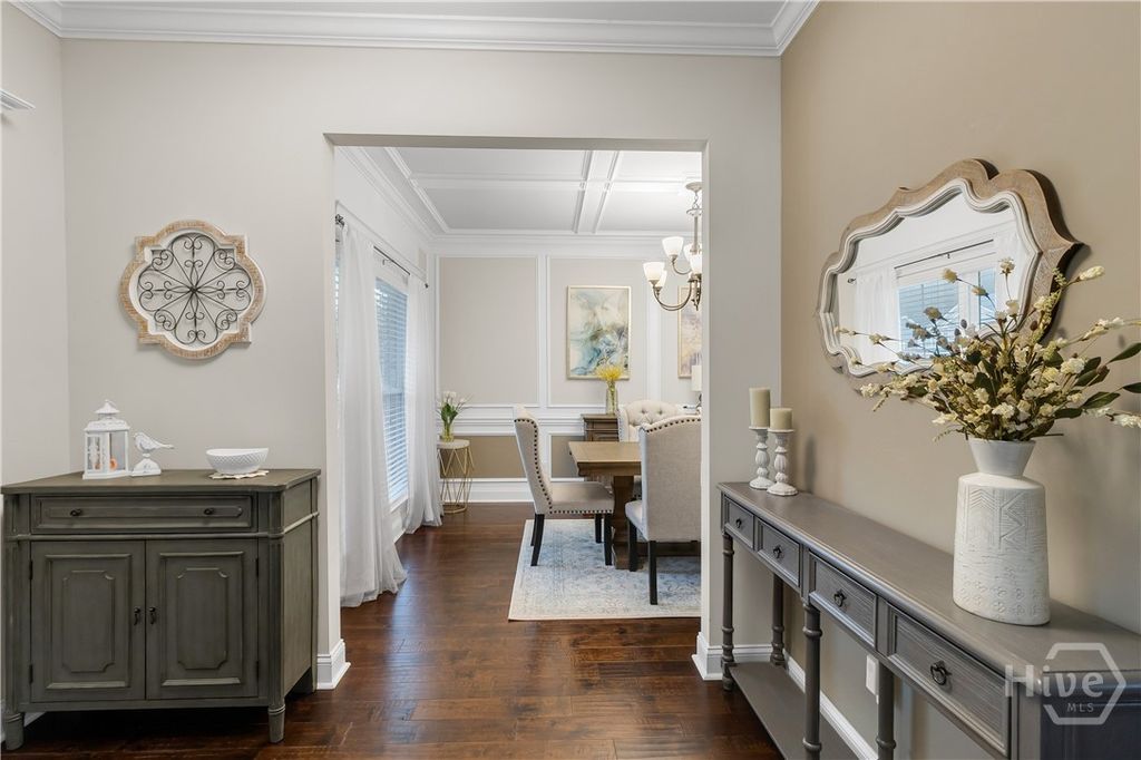 Image 5 of property listing at 275 Wicklow Drive, Richmond Hill, GA 31324