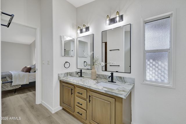 16226 N 33RD Way, Phoenix, AZ 85032