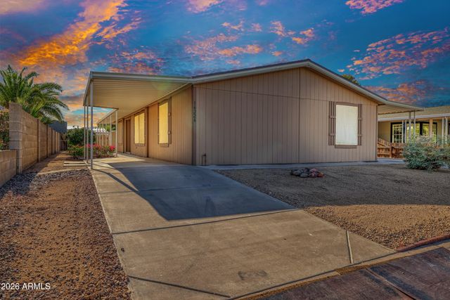 16226 N 33RD Way, Phoenix, AZ 85032