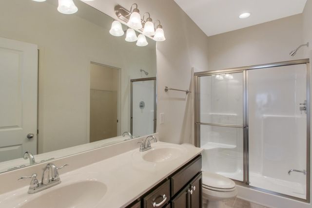4427 Cross Keys Way, Murfreesboro, TN 37129