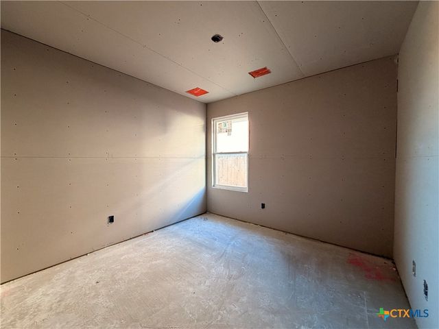 410 University Avenue, Troy, TX 76579