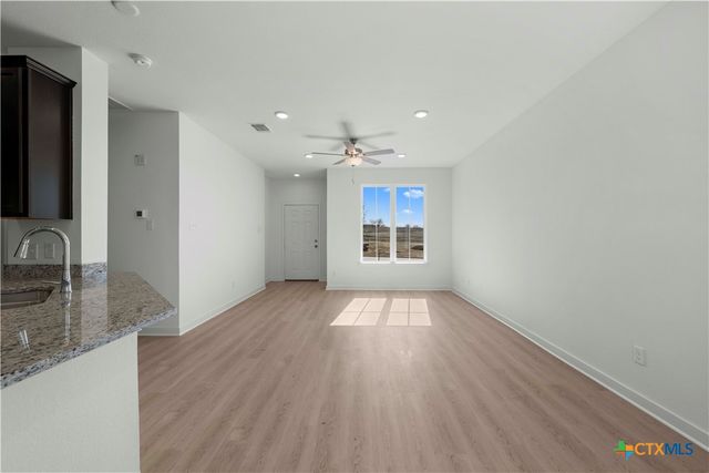 410 University Avenue, Troy, TX 76579