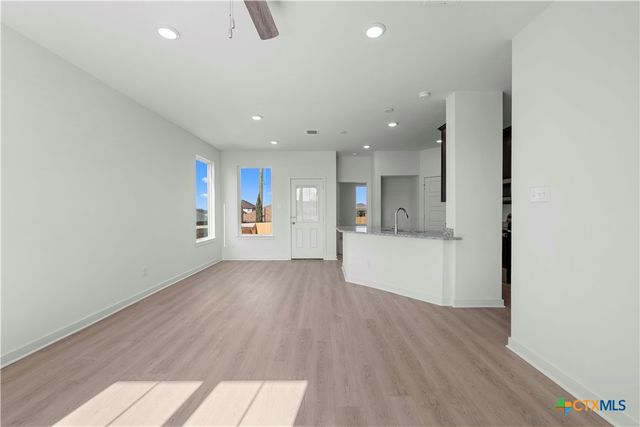 410 University Avenue, Troy, TX 76579