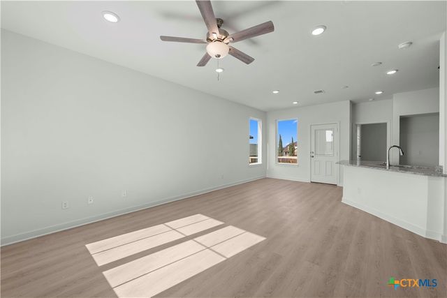 410 University Avenue, Troy, TX 76579