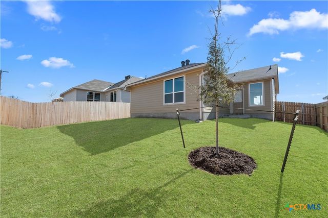 410 University Avenue, Troy, TX 76579