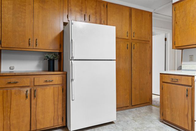 1505 Midway Road, Elloree, SC 29047