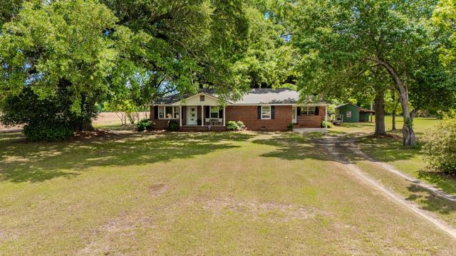 1505 Midway Road, Elloree, SC 29047