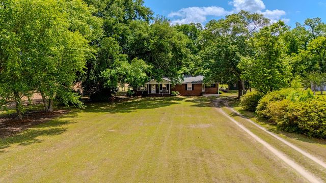 1505 Midway Road, Elloree, SC 29047